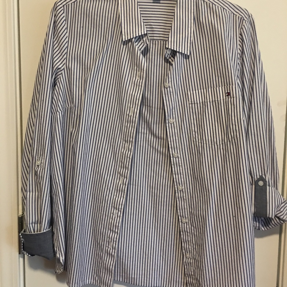 Tommy Hilfiger Button Up